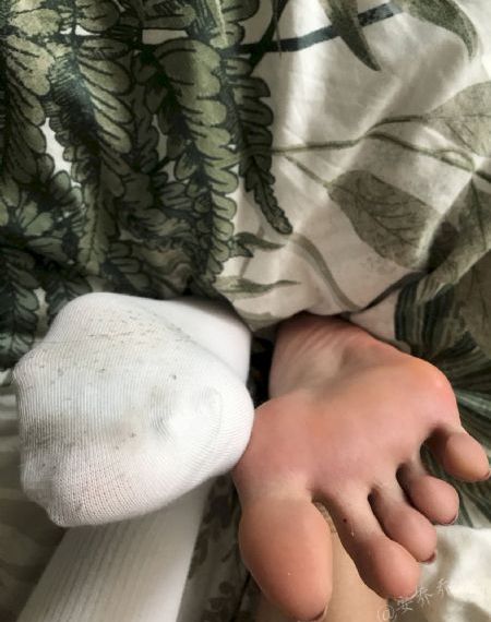 舔下边会导致破膜吗_高清电影完整版在线观看